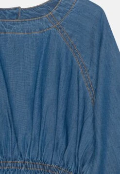 Molo Dress - Denim Dress - Washed -Kids Clothing Shop 02da6bc1b1df44cca37038d7115ffdbf