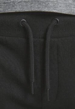 Jack & Jones Junior Jjigordon Jjshark - Tracksuit Bottoms - Black 17 Jack & Jones Junior Jjigordon Jjshark - Tracksuit Bottoms - Black -Kids Clothing Shop 176ffbc501a7455cbc9fda4394690fe4