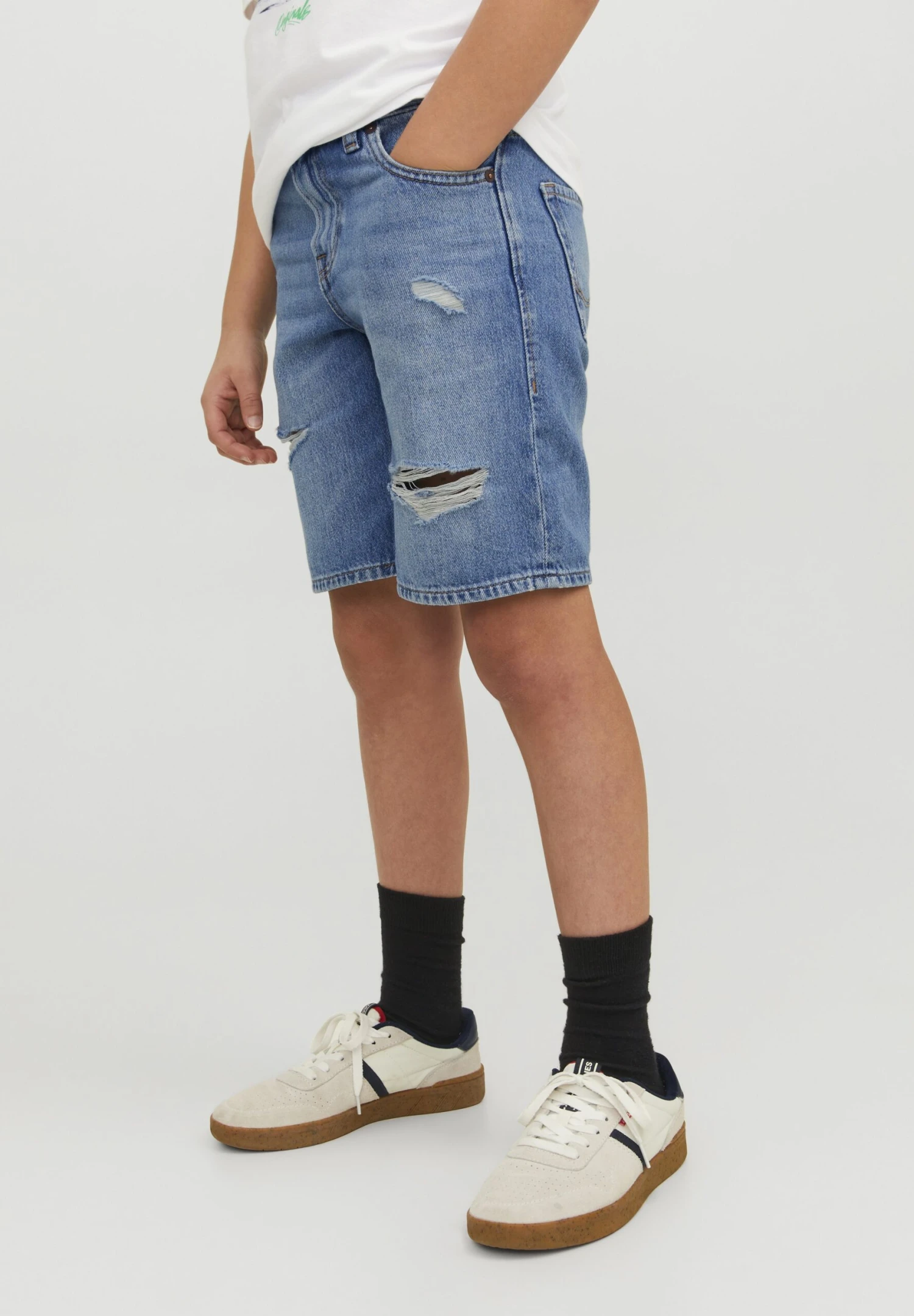 Jack & Jones Junior Jjichris Jjoriginal Jnr - Denim Shorts - Blue Denim 4 Jack & Jones Junior Jjichris Jjoriginal Jnr - Denim Shorts - Blue Denim - Image 2