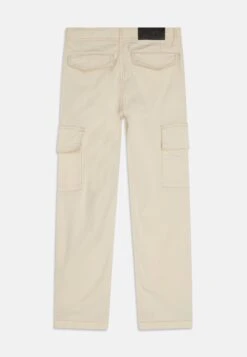 Vingino Peppe - Cargo Trousers - Spruce Sand -Kids Clothing Shop 2534d13463f8438b9929f00c6d15da66