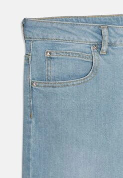 Lee Stella Tapered Light Alton - Relaxed Fit Jeans - Light Alton 7 Lee Stella Tapered Light Alton - Relaxed Fit Jeans - Light Alton -Kids Clothing Shop 258a956c5f4746f883e402d01aadbb2c