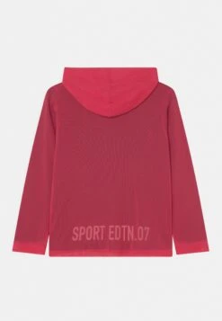 DSQUARED2 Slouch Fit Unisex - Print T-Shirt - Red -Kids Clothing Shop 2ff2e5d5e5524668b52deb0ec308f18f