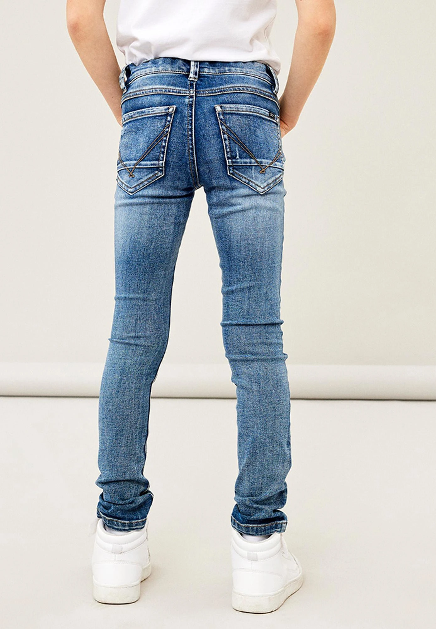 NAME IT Straight Leg Jeans - Medium Blue Denim 4 NAME IT Straight Leg Jeans - Medium Blue Denim - Image 2