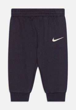 Nike Sportswear Wild Air Pant Set - Trousers - Gridiron -Kids Clothing Shop 74fef1674034411a9a3a5a8ebb0fb8ad