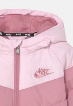 Nike Sportswear Synfil - Winter Jacket - Pink Foam -Kids Clothing Shop aa73b63769f5417d9bf5c2379bc7ccbf
