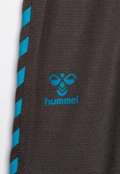 Hummel Training Unisex - Tracksuit Bottoms - Magnet 7 Hummel Training Unisex - Tracksuit Bottoms - Magnet -Kids Clothing Shop c408b02766a84601b587ba79b081c774