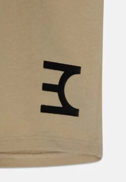 Vingino Rom - Tracksuit Bottoms - Rice White 7 Vingino Rom - Tracksuit Bottoms - Rice White -Kids Clothing Shop ce0c04bc9a484aeb80edcae1ea666035