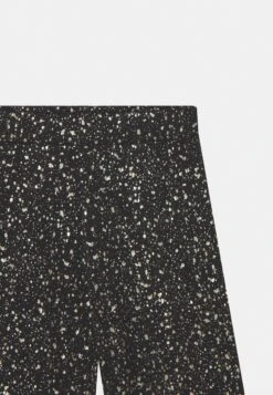 Kogpella Straight Pant- Trousers - Black/Frosted Almond 7 Kogpella Straight Pant- Trousers - Black/Frosted Almond -Kids Clothing Shop f635e9af2ce34f0b96cf296bb12f2788